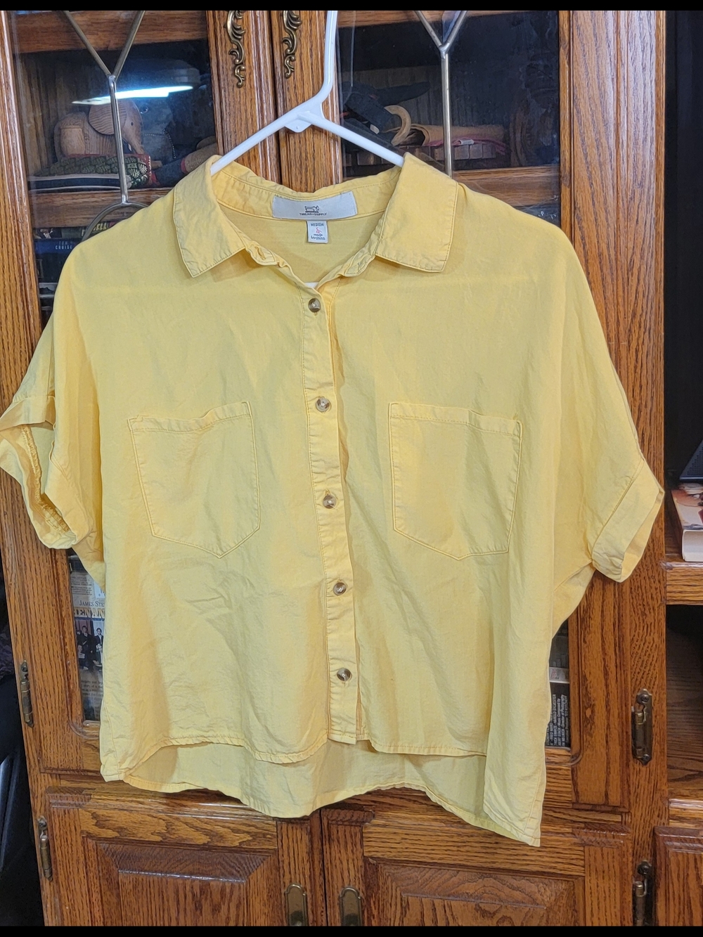 Thread & Supply Short-Sleeve Button-Front Shirt in Yellow Size Medium